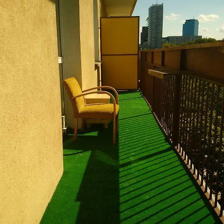 Center Apartment وارسو المظهر الخارجي الصورة